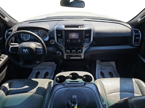 Used 2021 RAM 2500 Tradesman w/ Chrome Appearance Group image 9