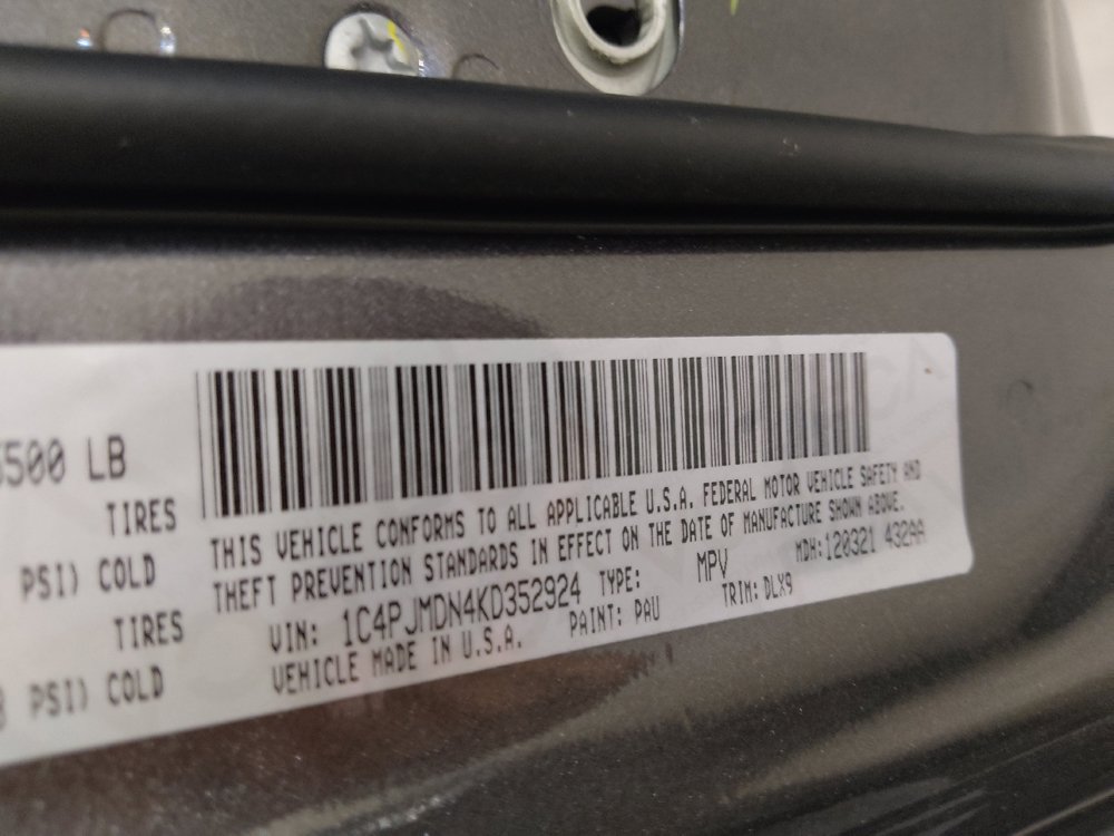 Used 2019 Jeep Cherokee Limited w/ Technology Group AWD/4WD image 33