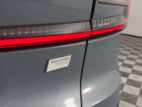 Used 2023 Volvo C40 P8 Recharge Ultimate w/ Protection Package Premier image 11