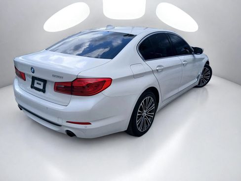 Used 2019 BMW 530i RWD image 4