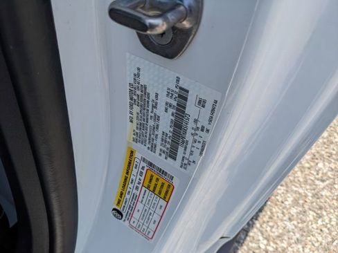 Used 2024 Ford Mustang Coupe image 36