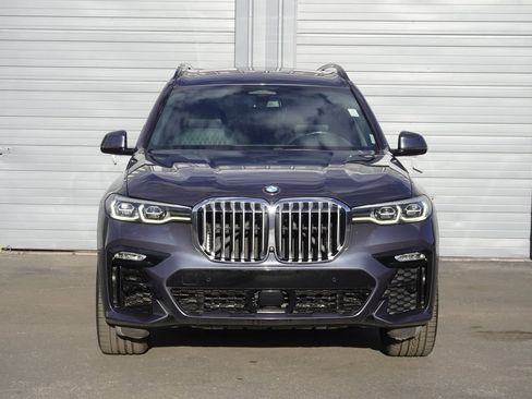 Used 2019 BMW X7 xDrive50i w/ M Sport Package AWD/4WD image 9