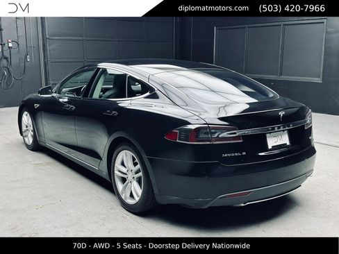 Used 2015 Tesla Model S 70D AWD/4WD image 5