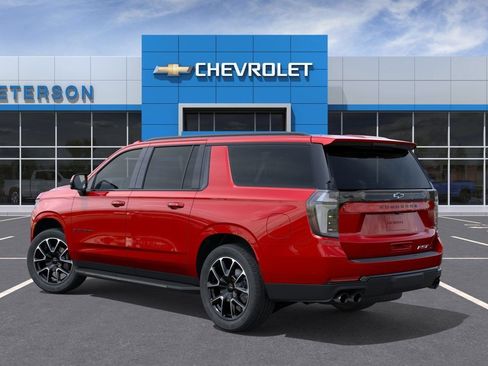 New 2026 Chevrolet Suburban RST w/ Advanced Technology Package AWD/4WD image 8