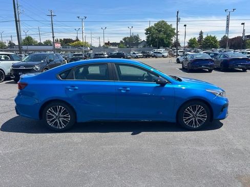 Certified 2023 Kia Forte GT-Line FWD image 6