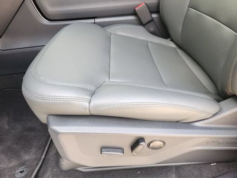 New 2027 Ford Expedition Max Active RWD image 17