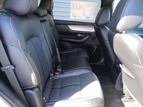 Used 2024 MAZDA CX-90 3.3 Turbo S image 33