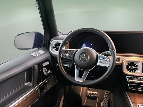 Used 2024 Mercedes-Benz G 550 image 14