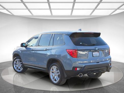 Certified 2025 Honda Passport EX-L image 5