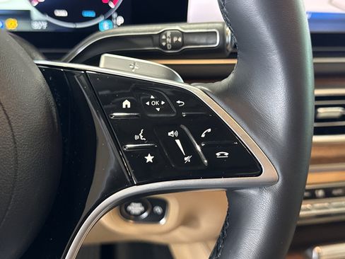 Used 2025 Mercedes-Benz GLE 350 4MATIC image 23