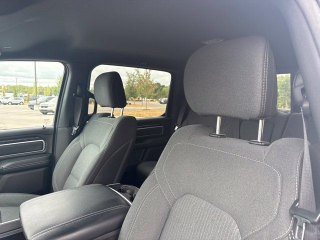 Used 2023 RAM 1500 Big Horn AWD/4WD image 18