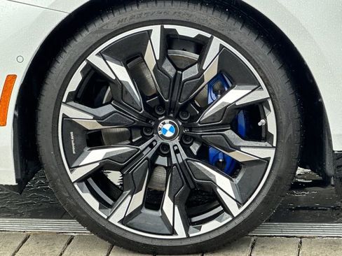 New 2026 BMW i5 eDrive40 w/ M Sport Package image 29