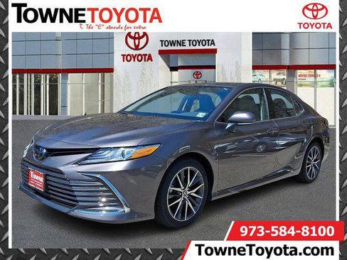 Certified 2023 Toyota Camry XLE w/ Cold Weather Package AWD/4WD image 1