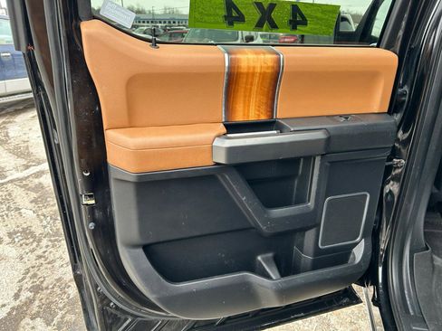 Used 2016 Ford F150 Limited image 13