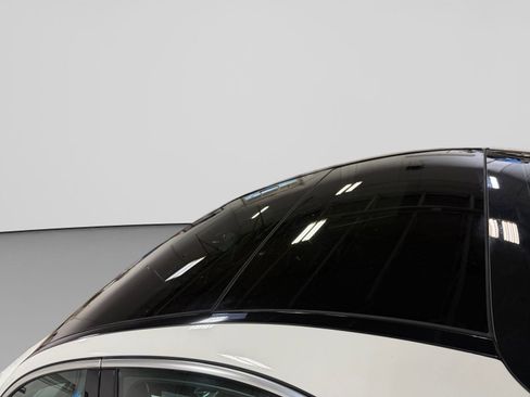 Used 2019 Mercedes-Benz C 300 4MATIC Sedan w/ Multimedia Package image 43