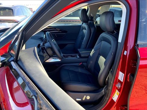 New 2026 Lincoln Nautilus Premier w/ Jet Appearance Package image 9