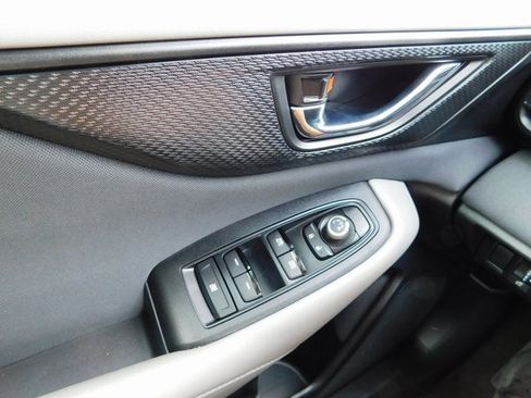 Used 2024 Subaru Outback Premium image 26