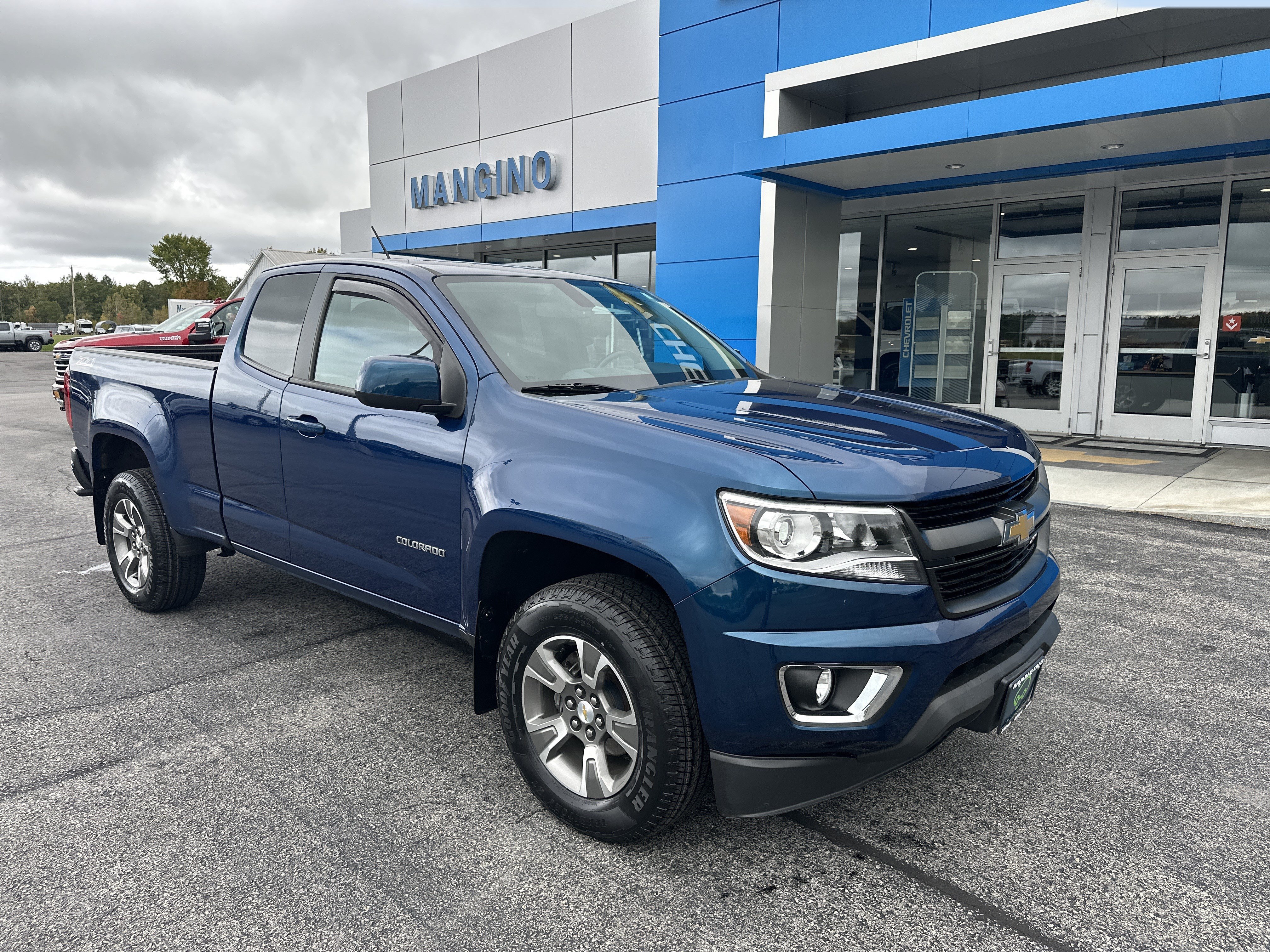 Certified 2019 Chevrolet Colorado Z71 AWD/4WD image 2