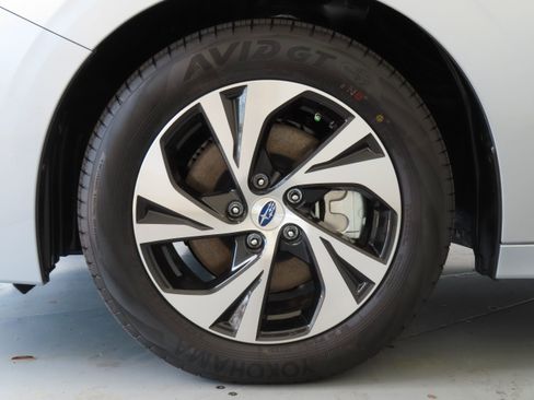 New 2025 Subaru Legacy Premium image 28