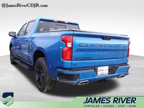 Used 2023 Chevrolet Silverado 1500 RST w/ Convenience Package II AWD/4WD image 17