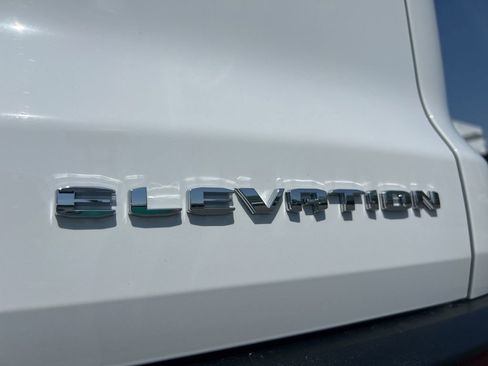 New 2026 GMC Acadia Elevation image 30