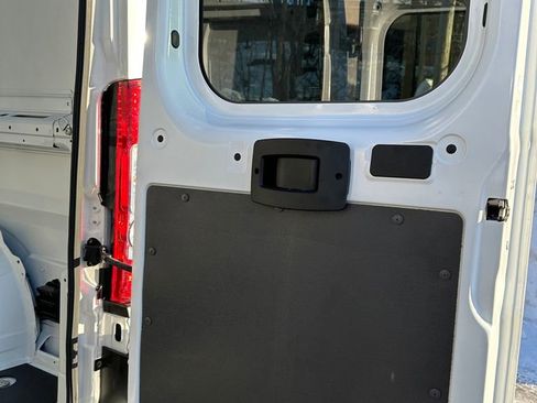 Used 2023 RAM ProMaster 2500 image 23