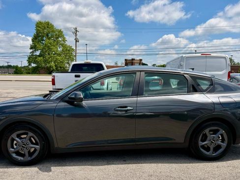 Used 2025 Kia K4 FWD image 6