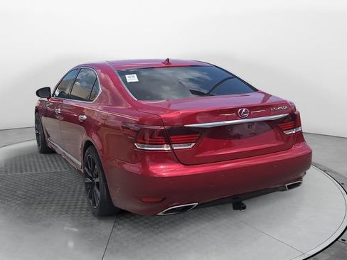 Used 2013 Lexus LS 460 L w/ Preferred Accessory Package RWD image 3