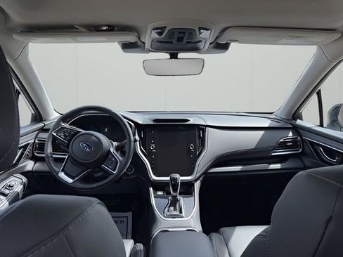 Used 2025 Subaru Outback Limited image 16