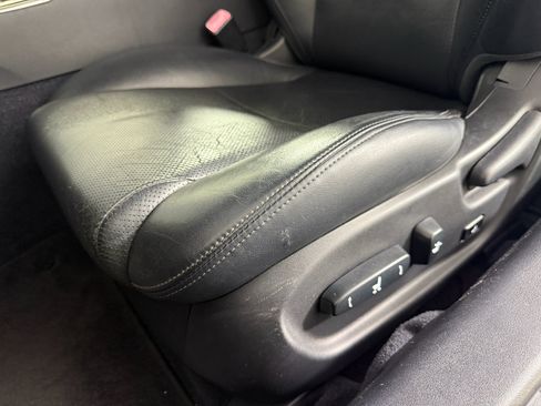 Used 2014 Lexus IS 250C Base image 16