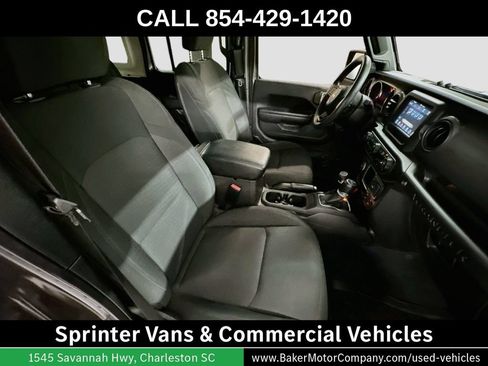 Used 2022 Jeep Wrangler Unlimited Sport AWD/4WD image 27