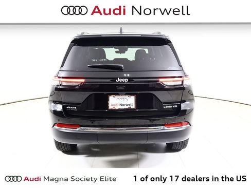 Used 2025 Jeep Grand Cherokee Limited AWD/4WD image 13