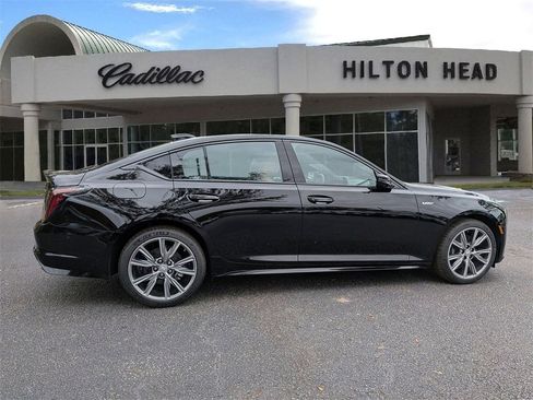 New 2026 Cadillac CT5 V w/ Platinum Package image 7