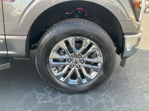 New 2025 Ford F150 Lariat w/ Equipment Group 501A Mid image 11