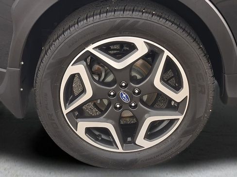 Used 2020 Subaru Crosstrek 2.0i Limited w/ Moonroof Package w/Navigation AWD/4WD image 8