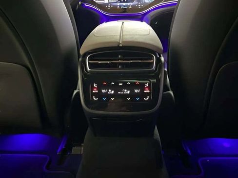 Used 2023 Mercedes-Benz EQS 580 580 4MATIC image 69