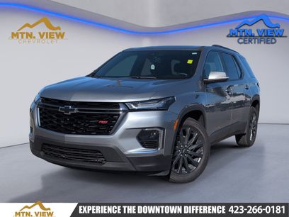 Used 2023 Chevrolet Traverse RS