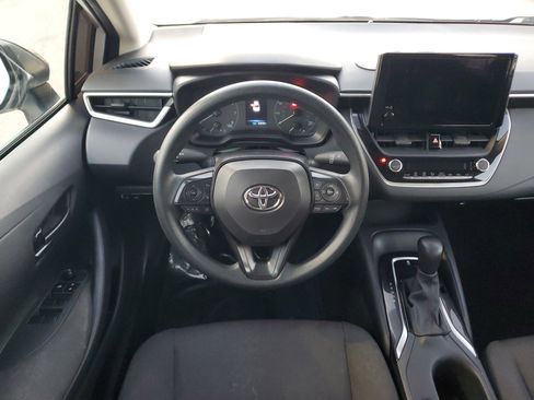 Used 2024 Toyota Corolla LE image 18
