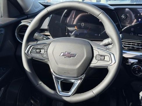 New 2026 Chevrolet Trax ACTIV w/ Sunroof Package image 8