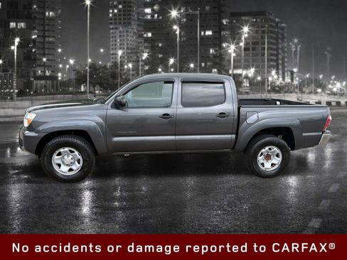 Used 2015 Toyota Tacoma 4x4 Double Cab w/ SR5 Package image 3