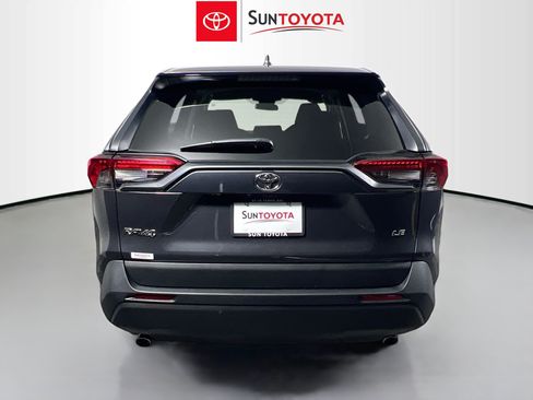 Used 2025 Toyota RAV4 LE FWD image 5