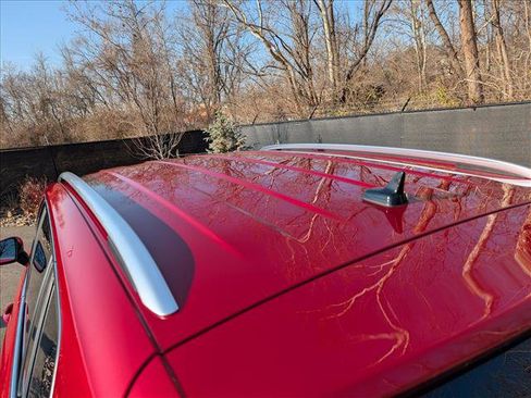 Used 2023 Volkswagen Tiguan SE image 22