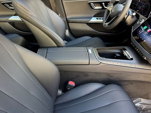 New 2026 Mercedes-Benz E 350 Sedan image 9