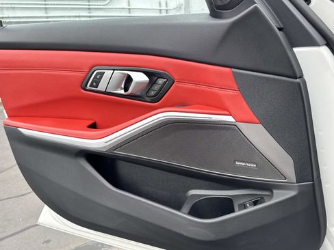 Used 2023 BMW M3 image 21