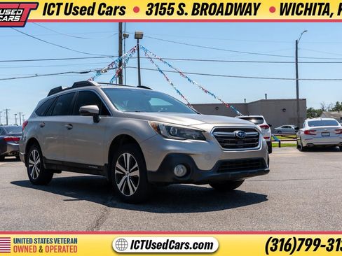 Used 2018 Subaru Outback 2.5i Limited AWD/4WD image 8
