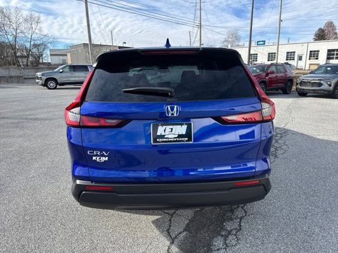 Used 2025 Honda CR-V EX image 6