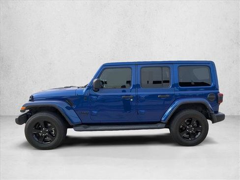 Used 2020 Jeep Wrangler Unlimited Sahara image 9