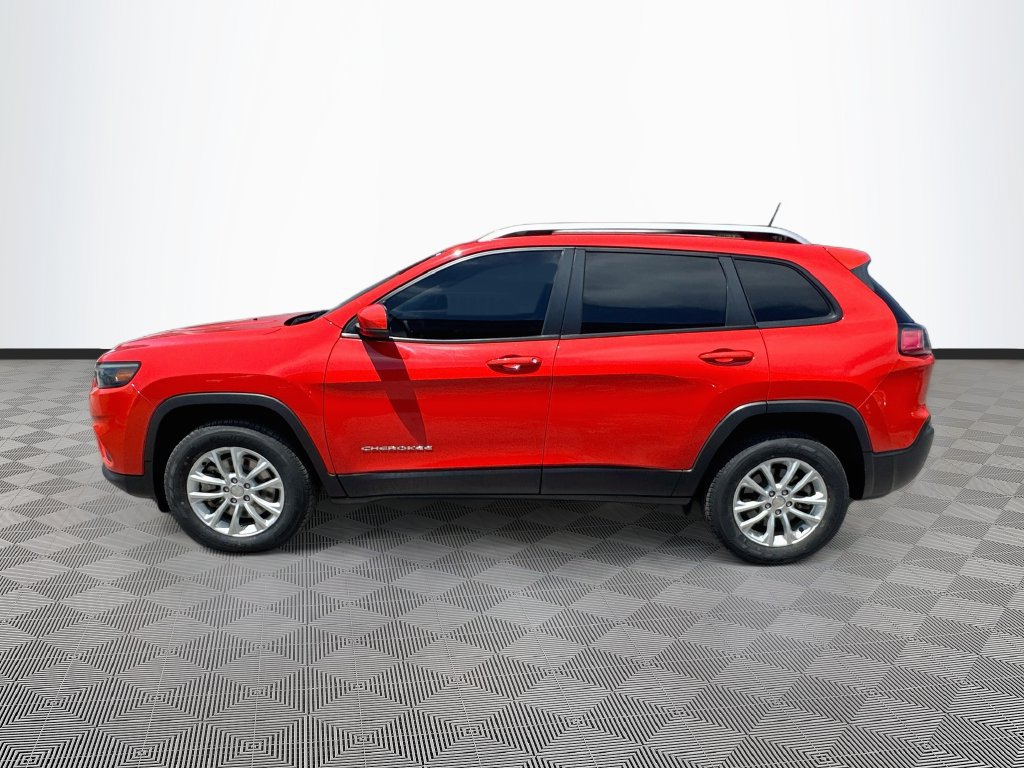 Certified 2021 Jeep Cherokee Latitude w/ Mopar Interior Package AWD/4WD image 9