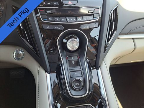 Certified 2025 Acura RDX w/ Technology Package image 11
