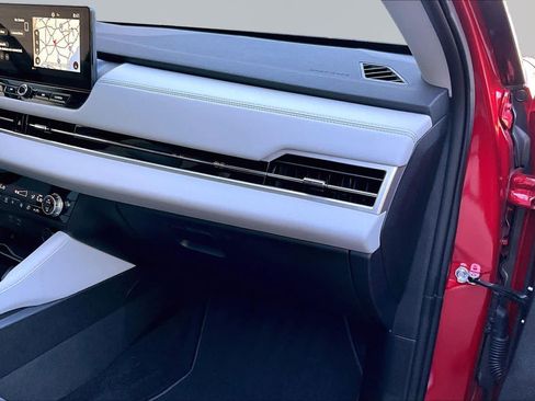 Used 2025 Mitsubishi Outlander SE FWD image 19